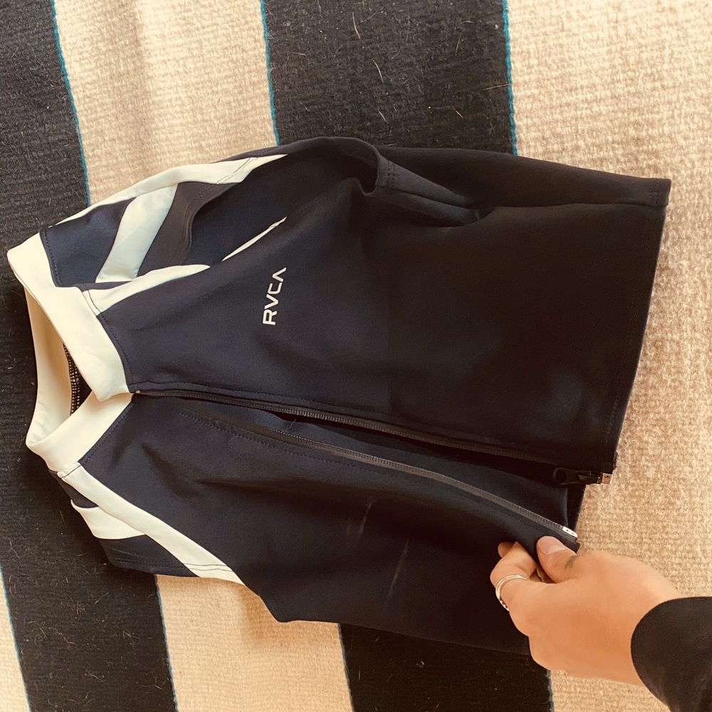 RVCA sleeveless rash guard